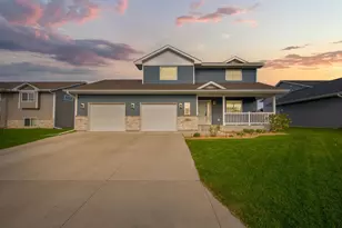 2070 Pratt Circle, Saint Peter, MN 56082 - Photo 1