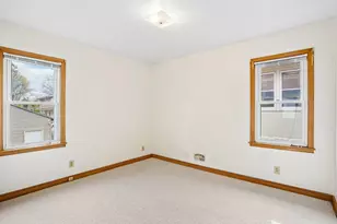 1072 Thomas Ave, Saint Paul, MN 55104 - Photo 13