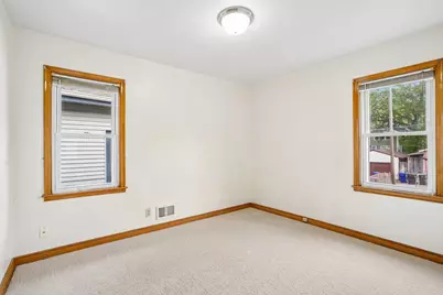 1072 Thomas Avenue, Saint Paul, MN 55104 - Photo 11