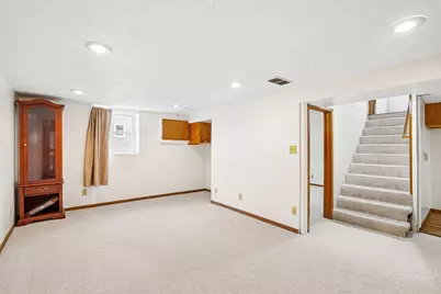 1072 Thomas Avenue, Saint Paul, MN 55104 - Photo 17