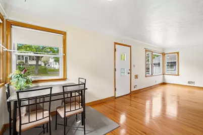 1072 Thomas Avenue, Saint Paul, MN 55104 - Photo 3
