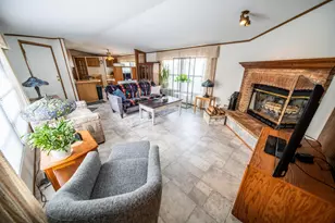 325 55th St NE, Rochester, MN 55906 - Photo 3