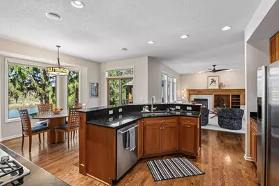 1585 Stoneridge Circle, Long Lake, MN 55356 - Photo 7
