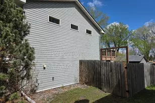 4612 Hampshire Ave N, Crystal, MN 55428 - Photo 29