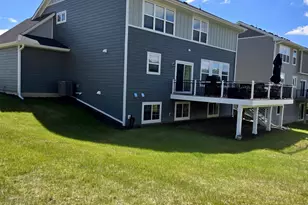 2957 Ironwood Blvd, Chaska, MN 55318 - Photo 3