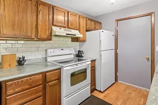 2508 Brookdale Ln, Brooklyn Park, MN 55444 - Photo 7
