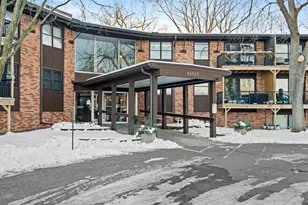 10113 W 34th St, Hopkins, MN 55305 - Photo 29