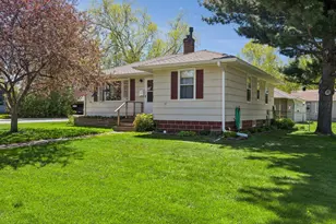 608 2nd Ave SW, Forest Lake, MN 55025 - Photo 9