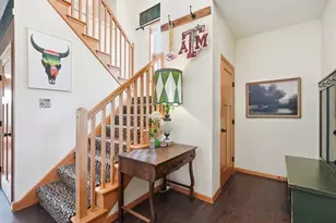1431 Pioneer Cir, Houlton, WI 54082 - Photo 3