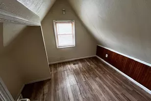 1921 Queen Ave N, Minneapolis, MN 55411 - Photo 27