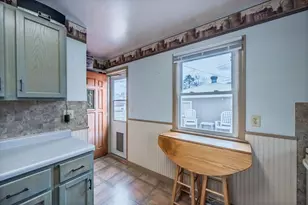 319 Michigan Ave W, Gilbert, MN 55741 - Photo 11