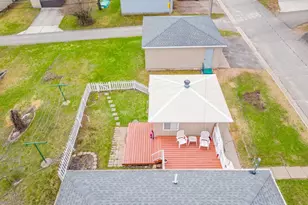 319 Michigan Ave W, Gilbert, MN 55741 - Photo 45