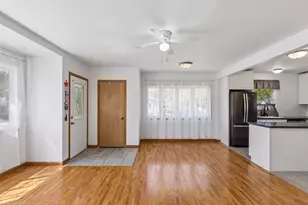 1118 Oak St W, Stillwater, MN 55082 - Photo 7
