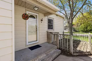 1118 Oak St W, Stillwater, MN 55082 - Photo 25