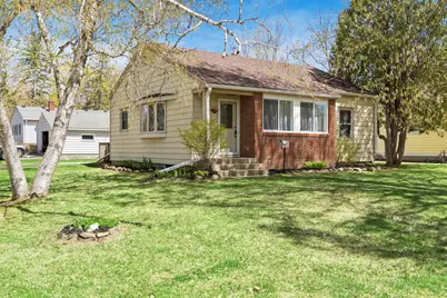 1118 Oak Street W, Stillwater, MN 55082 - Photo 1