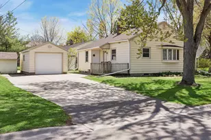 1118 Oak St W, Stillwater, MN 55082 - Photo 23