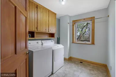 12199 Galaxie Avenue, Apple Valley, MN 55124 - Photo 21
