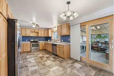 833 Lewis Place, Saint Cloud, MN 56301 - Photo 11