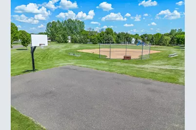 28359 Lakeside Way, Lindstrom, MN 55045 - Photo 33