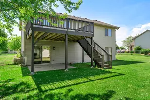 28359 Lakeside Way, Lindstrom, MN 55045 - Photo 3