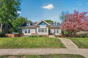 903 Logan Ave N, Minneapolis, MN 55411 - Photo 1
