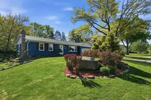 2149 Lamplight Dr, Woodbury, MN 55125 - Photo 3