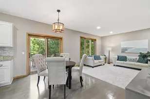 3774 Oxford Dr, Woodbury, MN 55125 - Photo 9