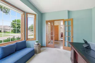 3774 Oxford Dr, Woodbury, MN 55125 - Photo 5