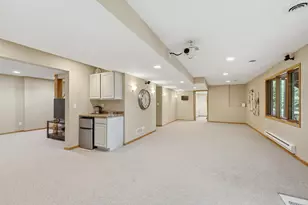 3774 Oxford Dr, Woodbury, MN 55125 - Photo 37