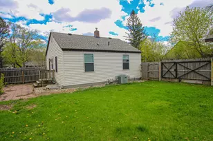 708 Cardinal Ln SW, Alexandria, MN 56308 - Photo 5