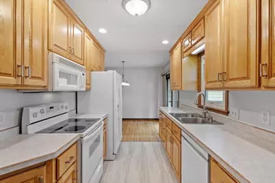 10621 Washington Boulevard NE, Blaine, MN 55434 - Photo 7