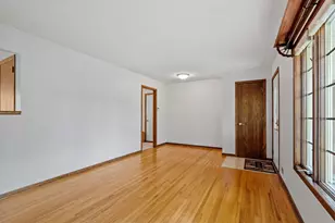 10621 Washington Blvd NE, Blaine, MN 55434 - Photo 11