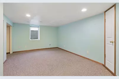 2109 Yellowstone Trail, Brooklyn Park, MN 55444 - Photo 23