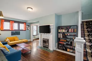 1335 Oliver Ave N, Minneapolis, MN 55411 - Photo 1