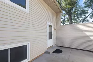 12142 Drake St NW, Coon Rapids, MN 55448 - Photo 25