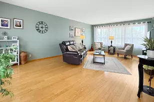 873 S Hampton St, Fairmont, MN 56031 - Photo 7