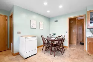873 S Hampton St, Fairmont, MN 56031 - Photo 11
