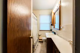 2501 Pearl Ct SE, Rochester, MN 55904 - Photo 11