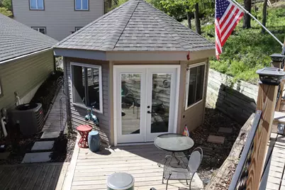 398 Pleasant Hill Drive, Winona, MN 55987 - Photo 7