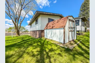 923 Summit Drive, Fairmont, MN 56031 - Photo 53