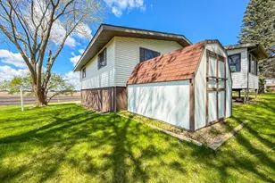 923 Summit Dr, Fairmont, MN 56031 - Photo 53