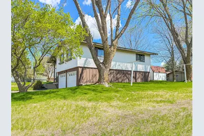 923 Summit Drive, Fairmont, MN 56031 - Photo 45