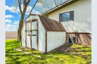923 Summit Drive, Fairmont, MN 56031 - Photo 3