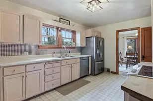 908 Franklin St, Spooner, WI 54801 - Photo 13