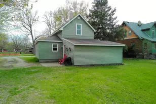 309 E 3rd St, Monticello, MN 55362 - Photo 3