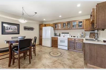 3015 Valleywood Drive SW, Rochester, MN 55902 - Photo 49