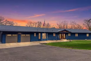 3015 Valleywood Dr SW, Rochester, MN 55902 - Photo 1