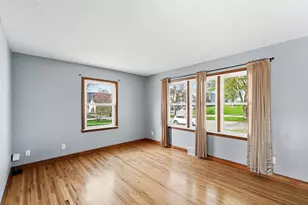 1006 10th Ave NW, Rochester, MN 55901 - Photo 7