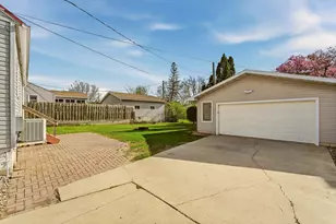1006 10th Ave NW, Rochester, MN 55901 - Photo 25