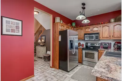 2110 Willow Trail, North Mankato, MN 56003 - Photo 3